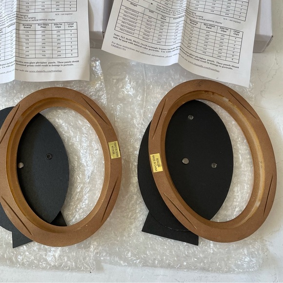 VTG Olan Mills Gold Oval Desk Picture Frames Set Of 2 for Picture Size 5x7 RARE - Picture 5 of 7